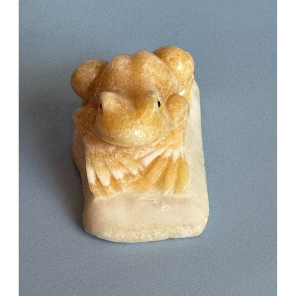 Carved Calcite Frog Figurine 3" Long Handcrafted Natural Stone Sculpture Yellow - Picture 5 of 6